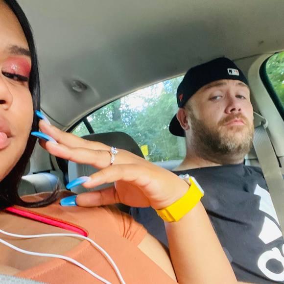 Meet your Posher, Essence - Picture 1 of 1